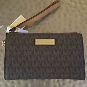 Michael Kors Wristlet
